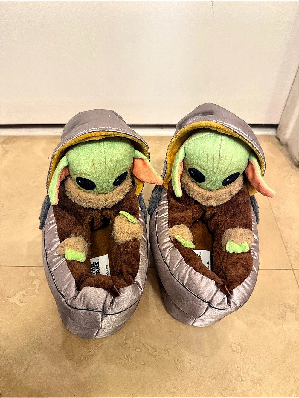 Star Wars Kids Character Slippers Gray & Brown Size 10-11